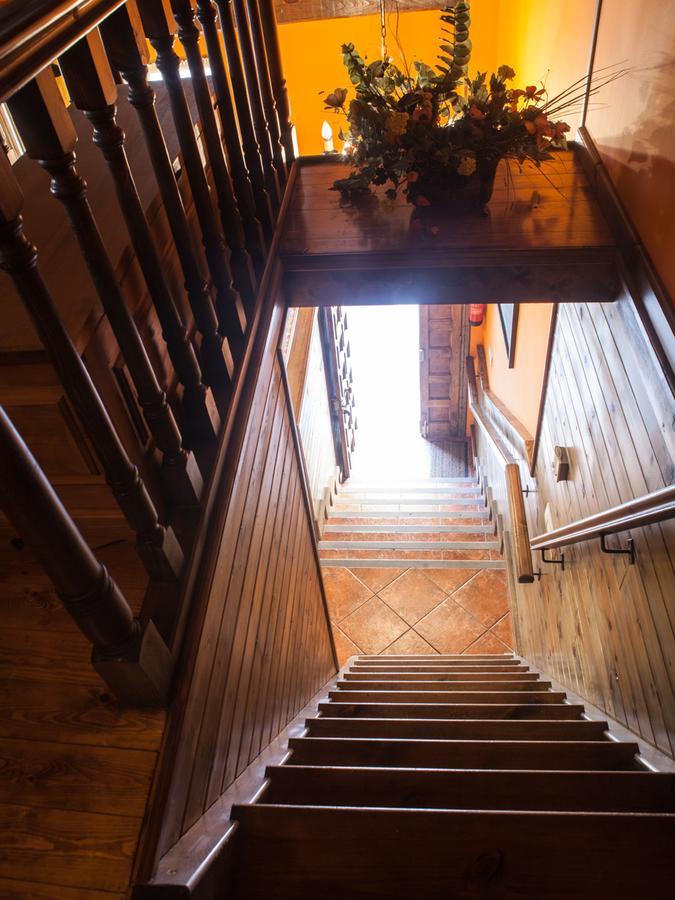 Apartamentos Rurales Les Martes Felechosa Eksteriør bilde